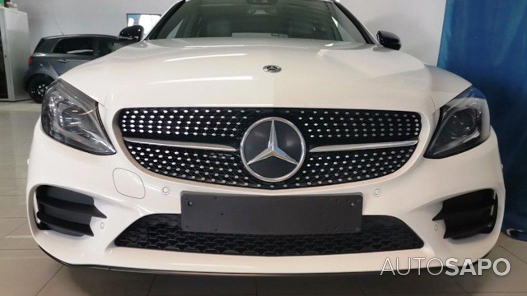 Mercedes-Benz Classe C 300 de AMG Line de 2019