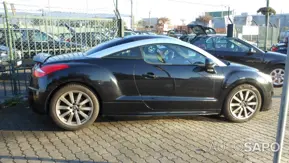 Peugeot RCZ 1.6 THP SE Black Yearling de 2011