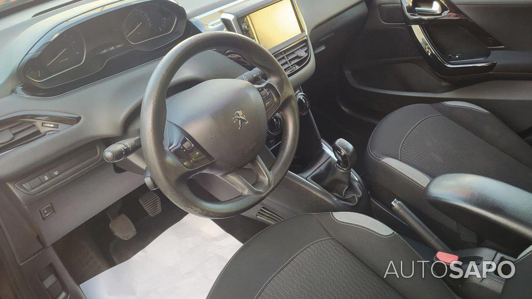 Peugeot 208 1.6 HDI de 2015