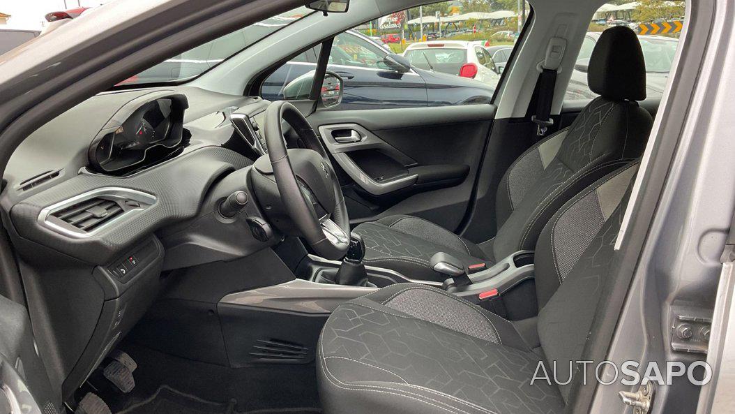 Peugeot 2008 1.2 PureTech Active de 2019