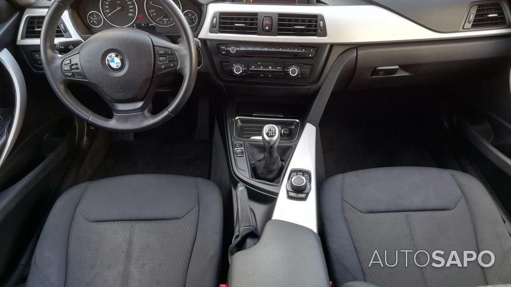 BMW Série 3 318 d Touring Advantage de 2013