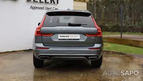 Volvo XC60 2.0 B4 R-Design de 2021