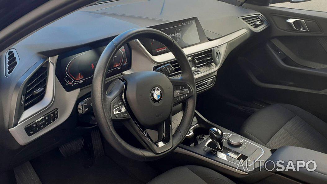 BMW Série 1 118 i Line Urban Auto de 2021