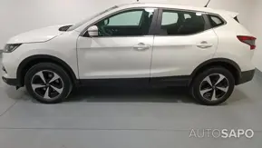 Nissan Qashqai 1.6 dCi N-Connecta 18 de 2017