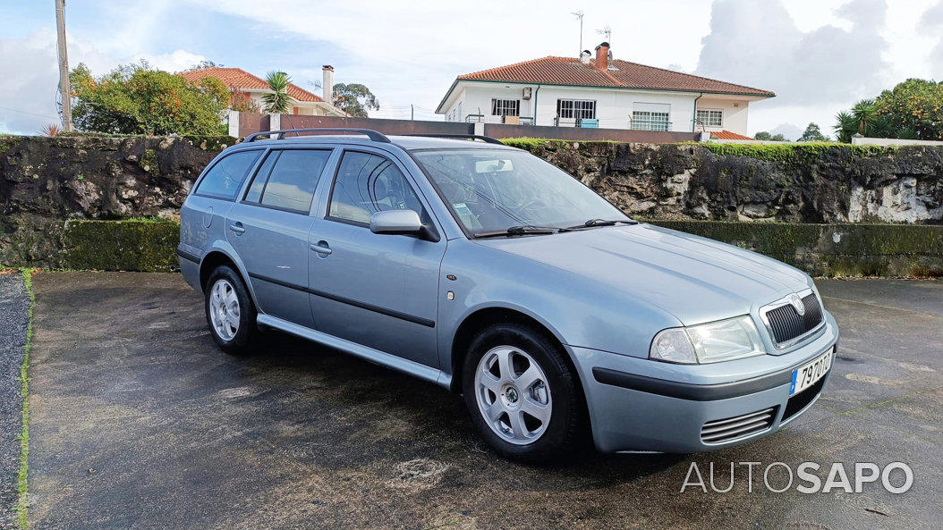 Skoda Octavia 1.4 Ambiente de 2002