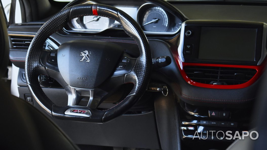 Peugeot 208 de 2014