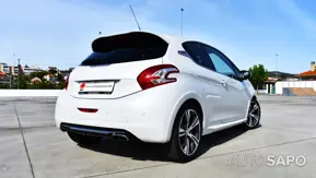 Peugeot 208 de 2014