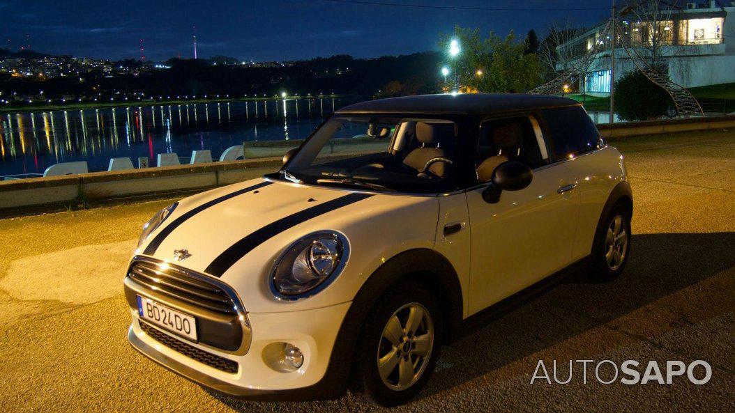 MINI One Standard de 2015