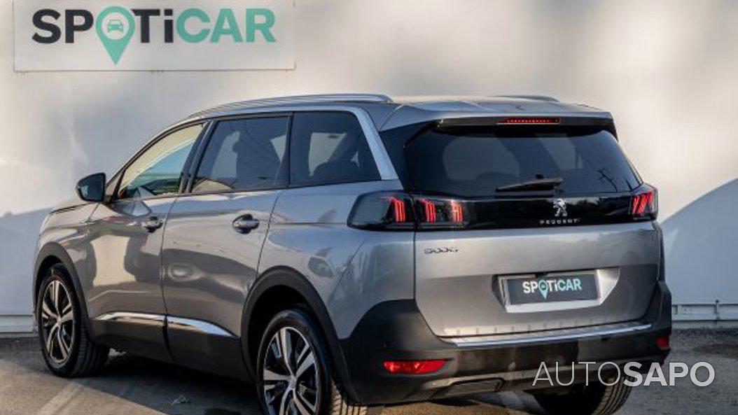 Peugeot 5008 1.2 PureTech Allure Pack de 2023