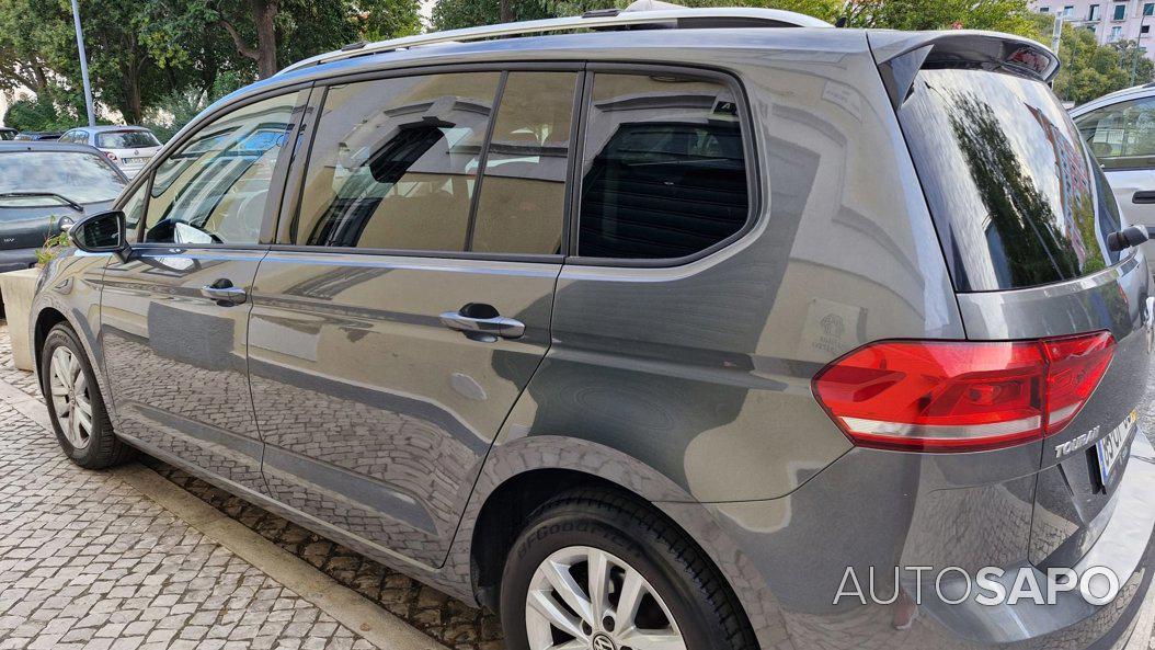 Volkswagen Touran 1.6 TDi BlueMotion Confortline 7L de 2018