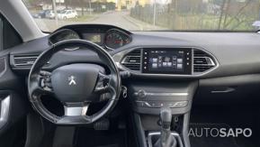 Peugeot 308 1.2 PureTech Allure EAT6 de 2017