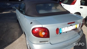 Renault Mégane 1.4 RXE de 2001