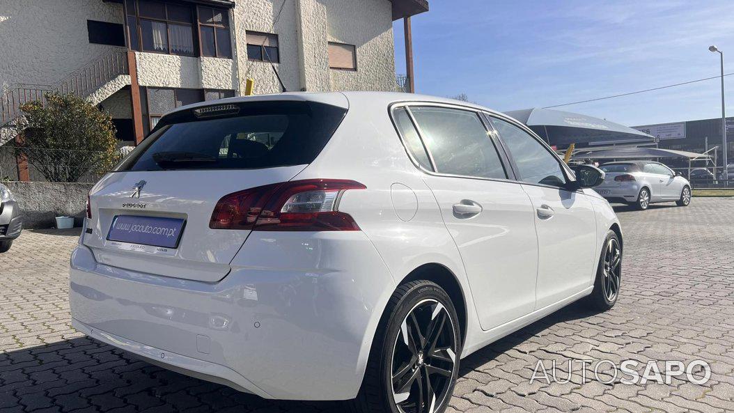 Peugeot 308 de 2015