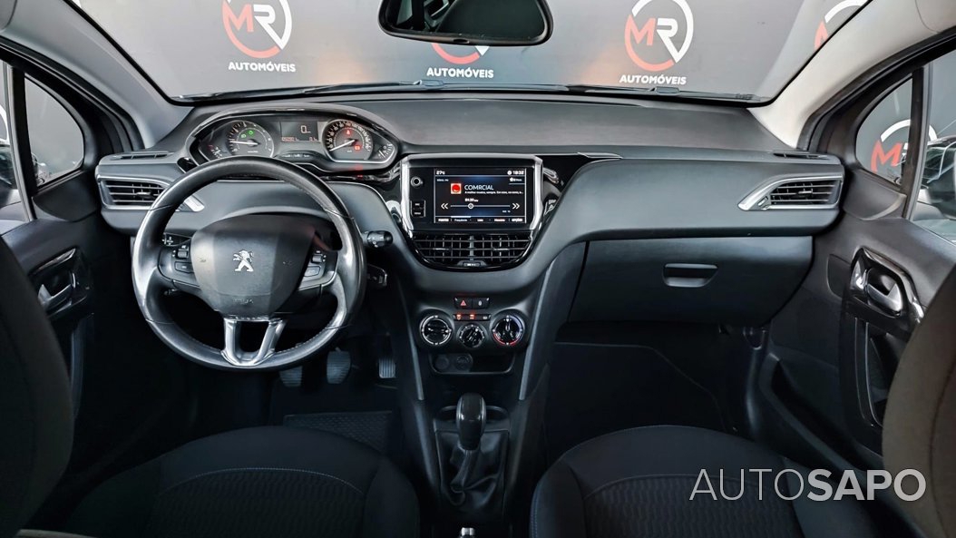 Peugeot 208 1.2 PureTech Style de 2018