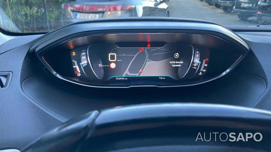 Peugeot 5008 1.5 BlueHDi Allure de 2019