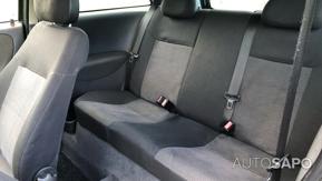 Opel Corsa de 2004