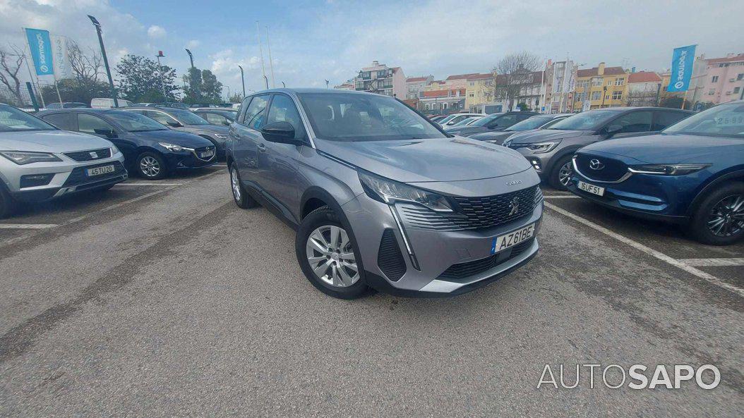 Peugeot 5008 de 2023