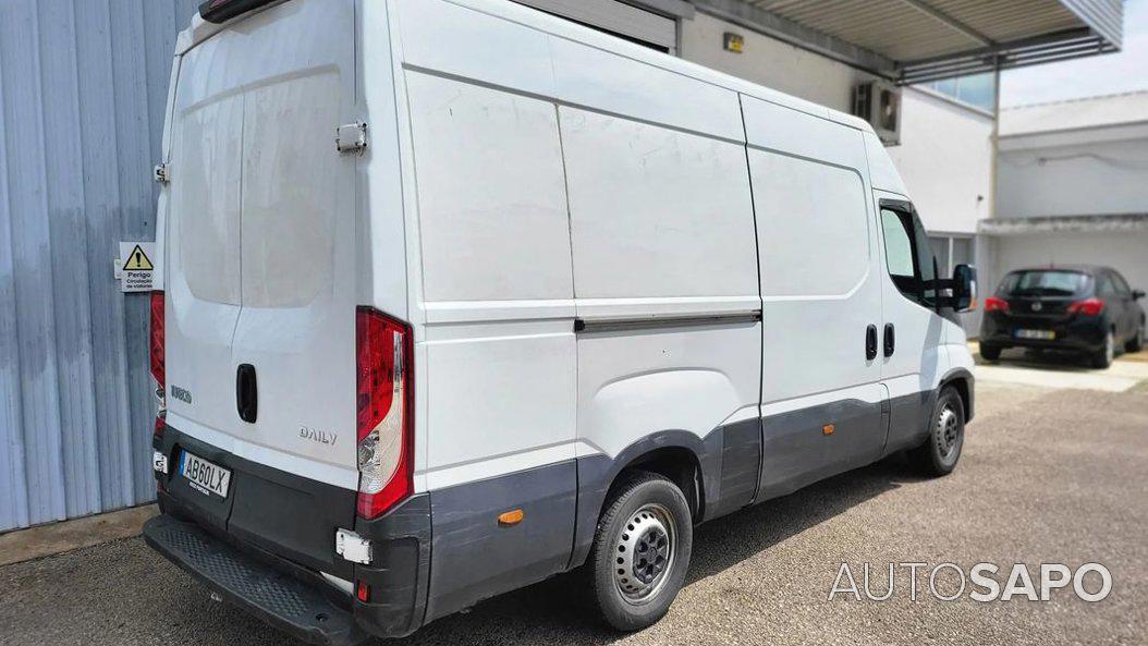 Iveco Daily 2.3 TD 35C10 4560 de 2020