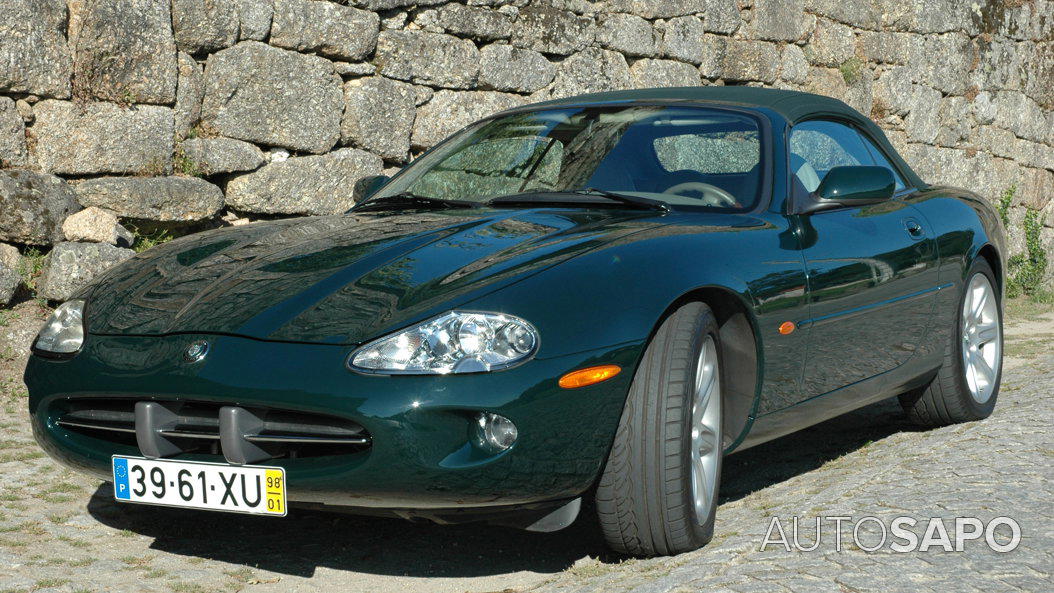 Jaguar XK8 4.0 Convertible Pele de 1998