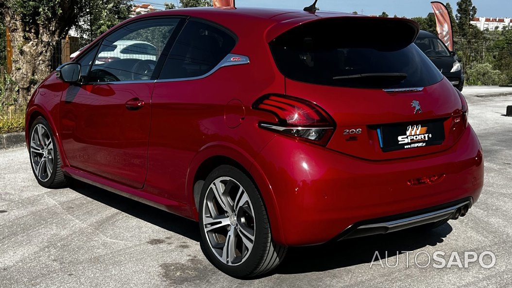 Peugeot 208 de 2015