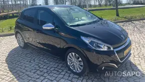 Peugeot 208 1.2 PureTech Style de 2018