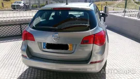 Opel Astra de 2011