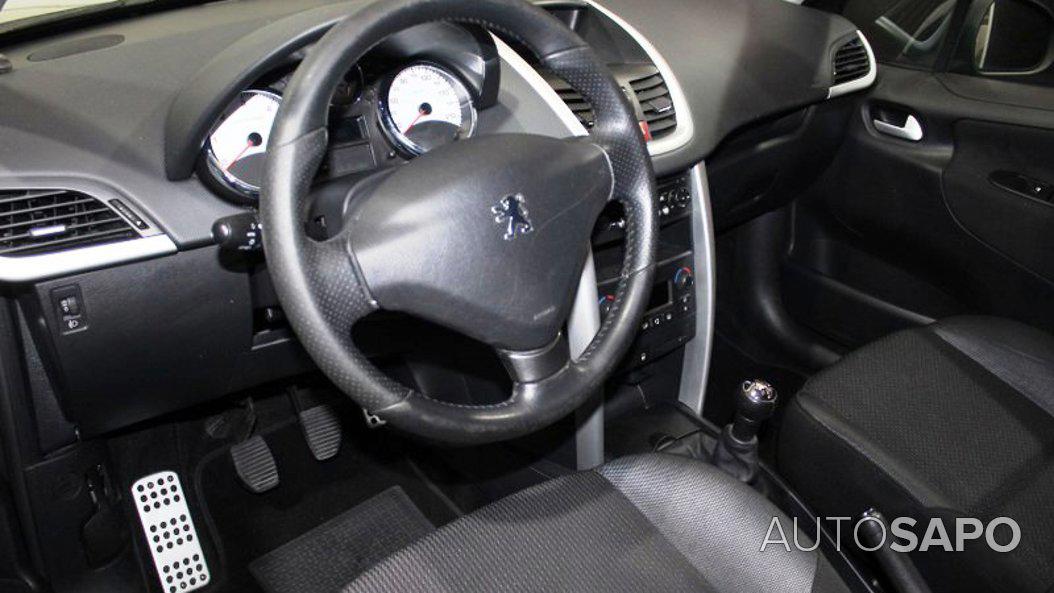 Peugeot 207 1.4 HDi Access de 2012