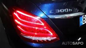 Mercedes-Benz Classe C 300 h AMG Line de 2017