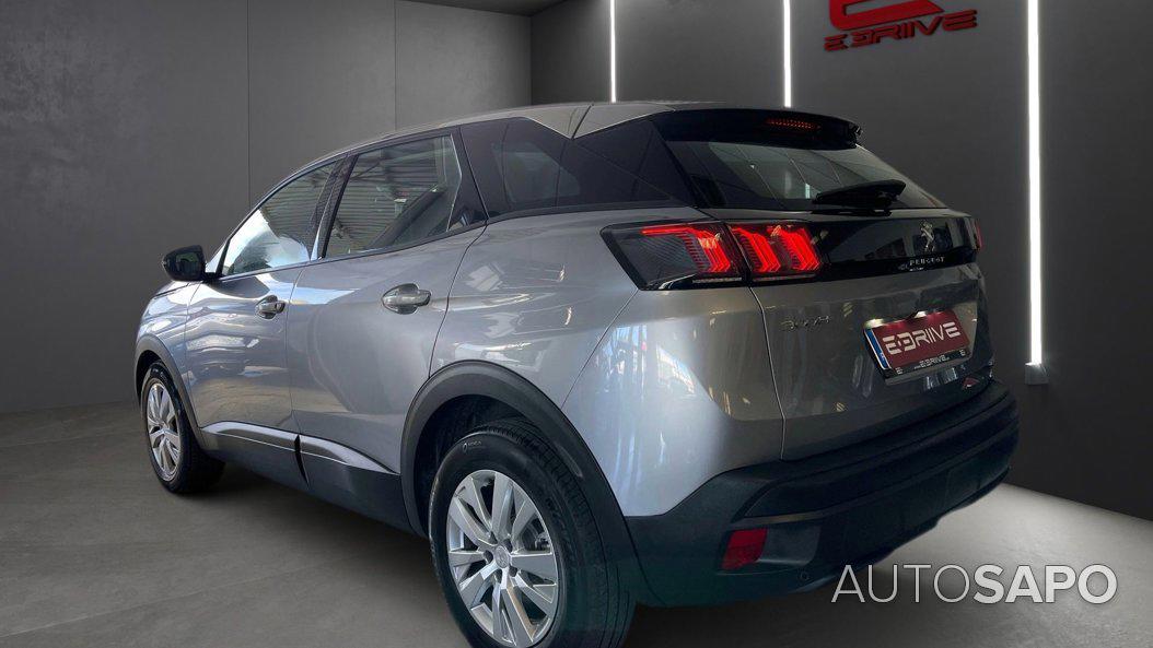 Peugeot 3008 1.2 PureTech Active Pack de 2022