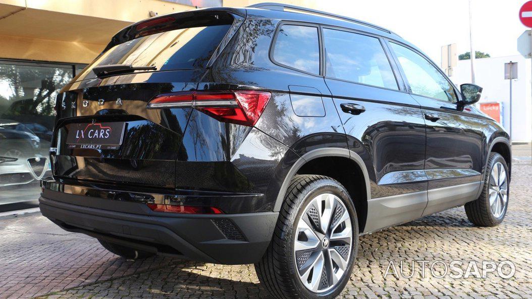 Skoda Karoq 1.0 TSI Style de 2024