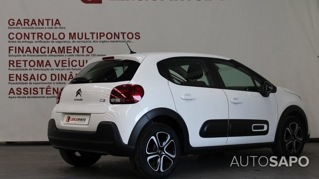 Citroen C3 1.2 PureTech Shine de 0