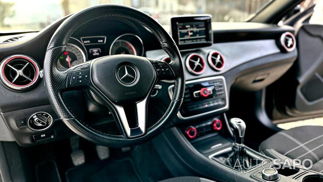 Mercedes-Benz 180 Ponton de 2014