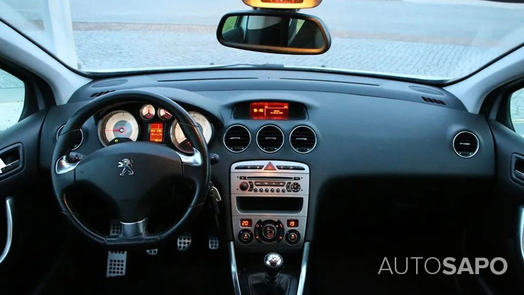 Peugeot 308 SW 1.6 e-HDi Access CVM6 de 2012