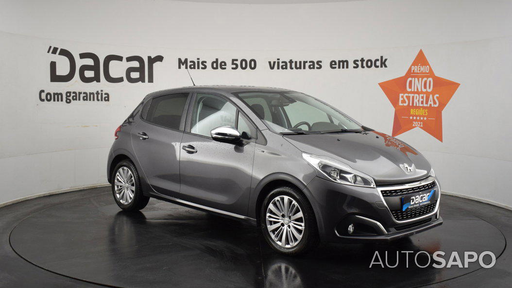 Peugeot 208 1.2 PureTech Life Signature de 2019