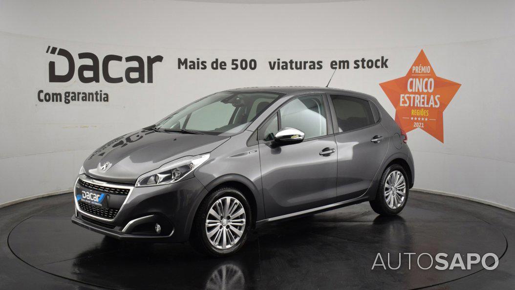 Peugeot 208 1.2 PureTech Life Signature de 2019