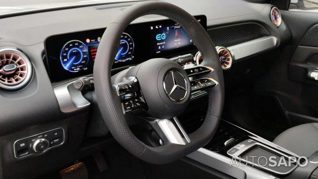 Mercedes-Benz EQB de 2024