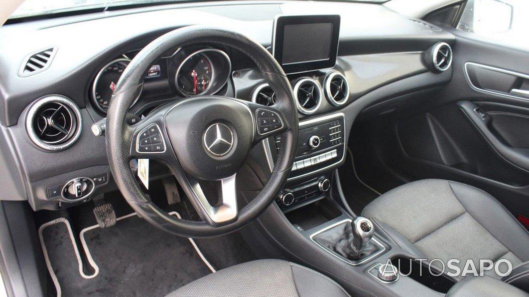 Mercedes-Benz Classe CLA de 2016