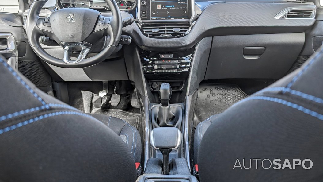 Peugeot 2008 1.2 PureTech Style de 2019