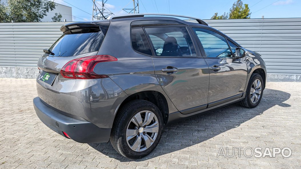 Peugeot 2008 1.2 PureTech Style de 2019