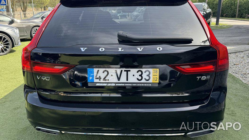 Volvo V90 2.0 T8 Momentum Plus AWD Geartronic de 2018