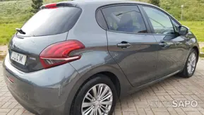 Peugeot 208 1.2 PureTech Style de 2017