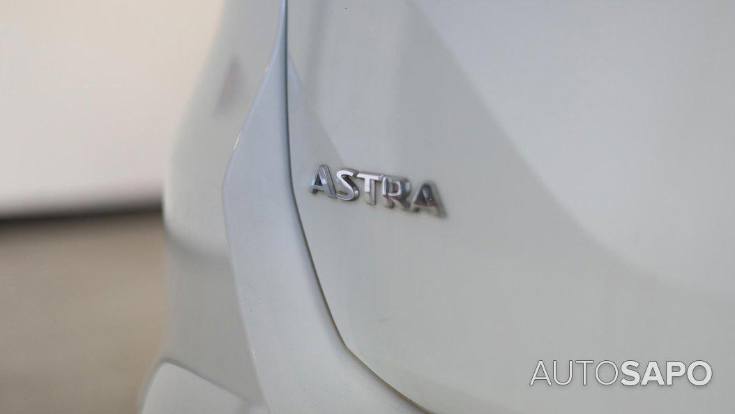 Opel Astra de 2020