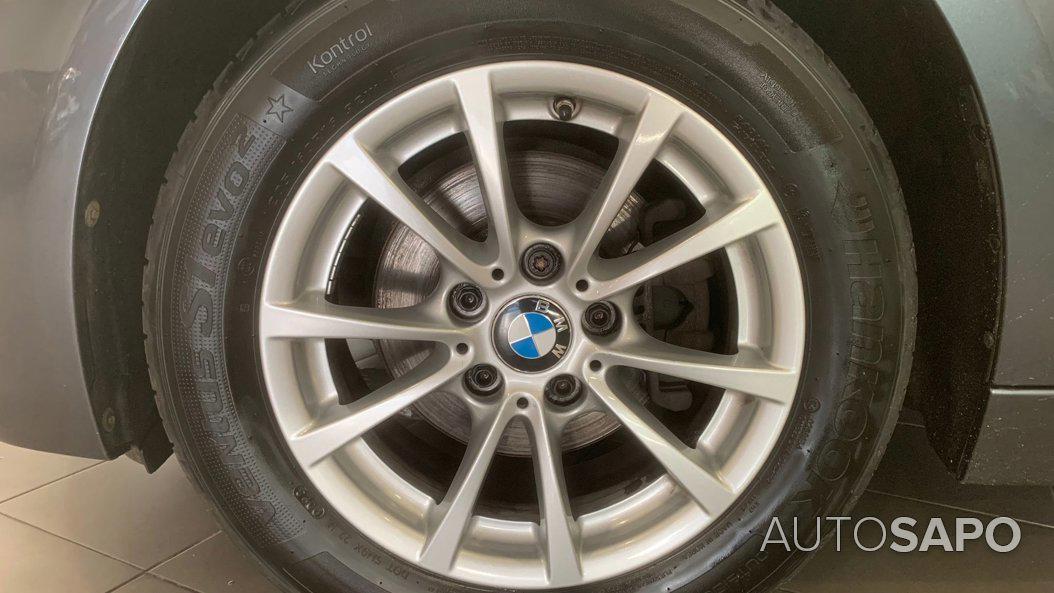 BMW Série 3 318 d Advantage de 2017