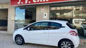 Peugeot 208 de 2013