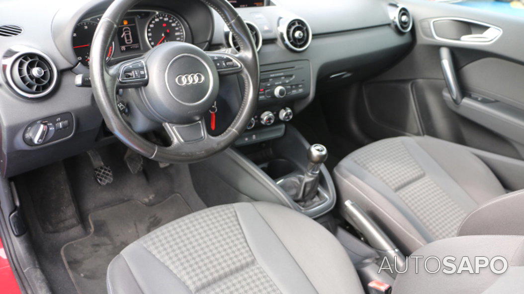 Audi A1 1.6 TDI Design de 2011