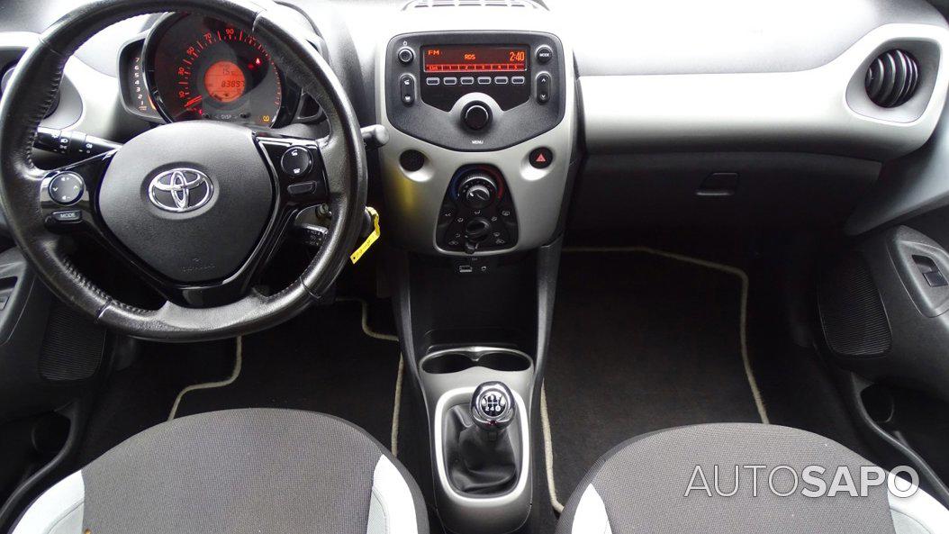 Toyota Aygo 1.0 X-Cite de 2016