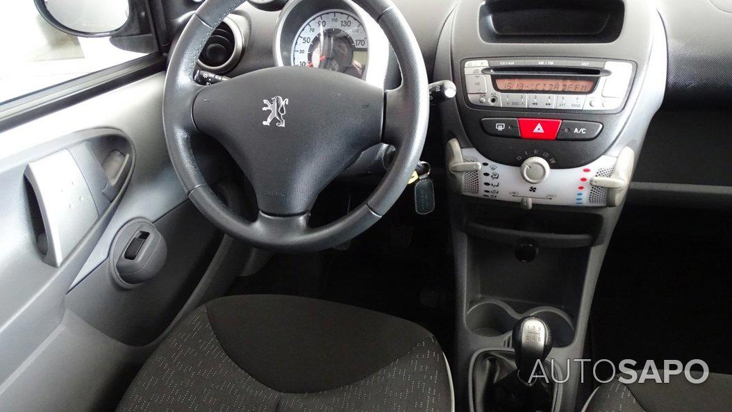 Peugeot 107 1.0 Black&Silver de 2010