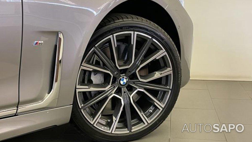 BMW Série 7 740 d xDrive Pack M Auto de 2022