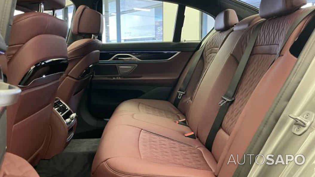 BMW Série 7 740 d xDrive Pack M Auto de 2022