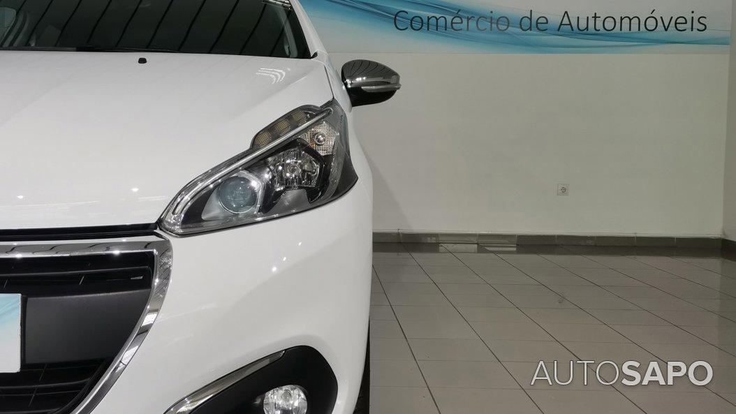 Peugeot 208 1.2 PureTech Style de 2018